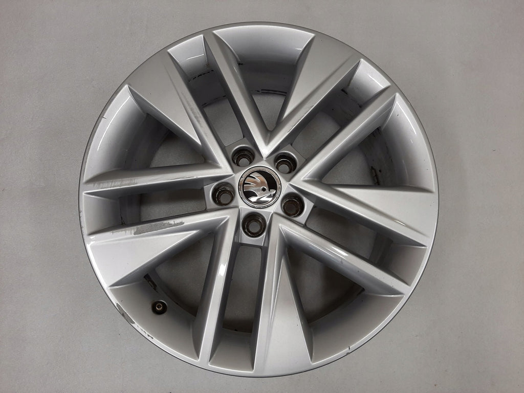 1x Alufelge 17 Zoll 7.0" 5x100 46ET Glanz Silber 6V0601025 Skoda Fabia Iii