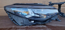 Laden Sie das Bild in den Galerie-Viewer, Frontscheinwerfer Mercedes-Benz Cla A1749064202 Rechts Scheinwerfer Headlight SCH1426622869vv