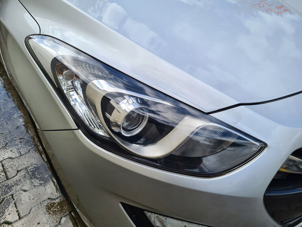 Frontscheinwerfer Hyundai I30 Links Scheinwerfer Headlight