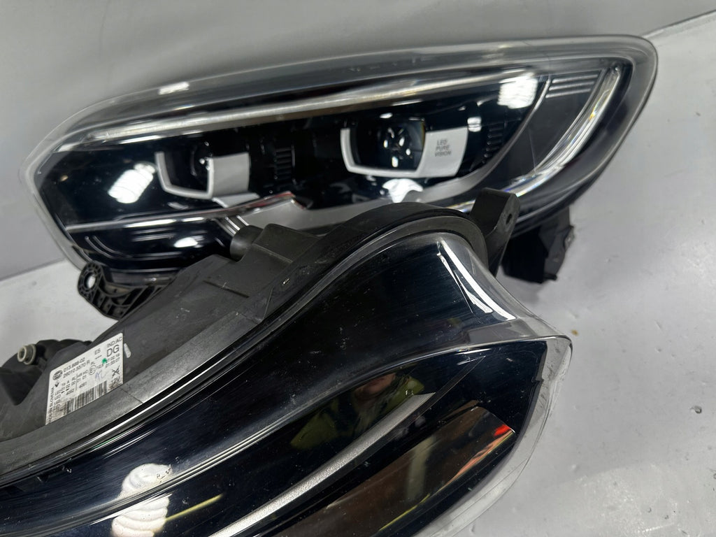 Frontscheinwerfer Renault Captur I 260105570R 260608385R LED Ein Satz Headlight SCH8677135051qv