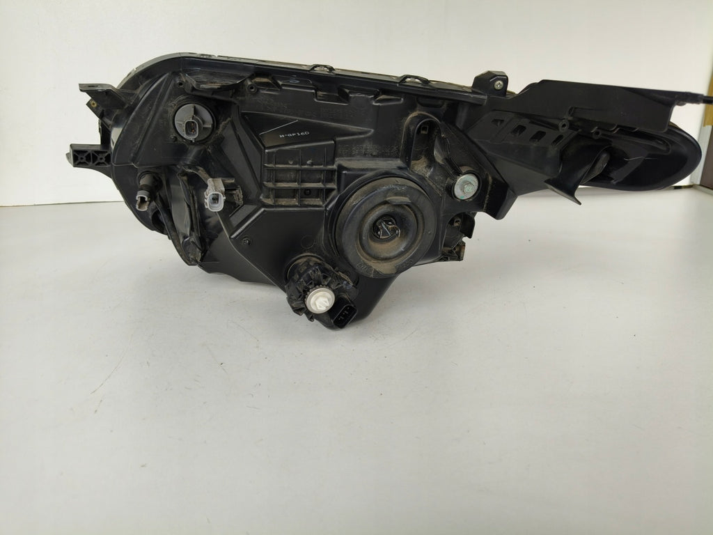 Frontscheinwerfer Mitsubishi L200 15-TAA 8301D154 Rechts Scheinwerfer Headlight SCH4654938407hp