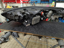 Laden Sie das Bild in den Galerie-Viewer, Frontscheinwerfer Iveco Daily IV 05802711799 LED Rechts Scheinwerfer Headlight SCH5829529234hr