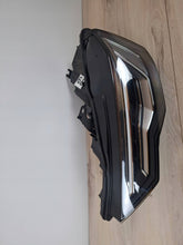 Load image into Gallery viewer, Frontscheinwerfer Audi A6 4K0941039C 1ZX01337707 Links Scheinwerfer Headlight SCH1501579372jt