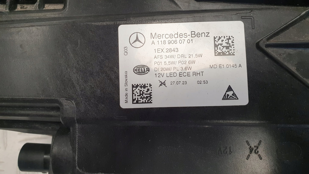 Frontscheinwerfer Mercedes-Benz Cla A1189060801 A1189060701 Ein Satz Headlight SCH2947900205rh