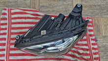 Laden Sie das Bild in den Galerie-Viewer, Frontscheinwerfer Mercedes-Benz W213 A2139063904KZ LED Links Headlight SCH6994500888mo