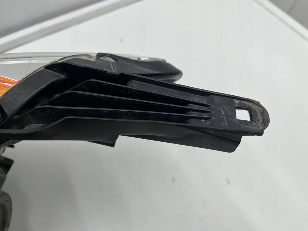 Frontscheinwerfer Mitsubishi L200 8301 730 Rechts Scheinwerfer Headlight SCH5227854770tr