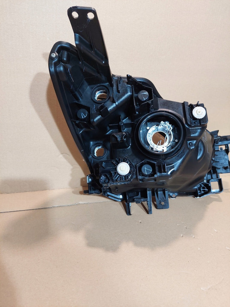 Frontscheinwerfer Mazda II DB5J-51040 Links Scheinwerfer Headlight