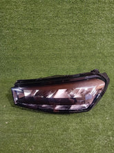 Laden Sie das Bild in den Galerie-Viewer, Frontscheinwerfer Skoda Fabia IV 6VB941015 Links Scheinwerfer Headlight SCH7144223386ih