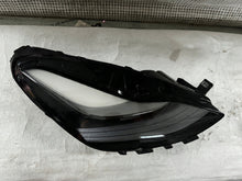 Laden Sie das Bild in den Galerie-Viewer, Frontscheinwerfer Tesla 3 Y 1514953-00-D Rechts Scheinwerfer Headlight