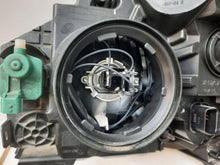Load image into Gallery viewer, Frontscheinwerfer Renault Trafic III 260108047R Rechts Scheinwerfer Headlight SCH2350508869hr