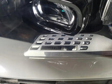 Load image into Gallery viewer, Frontscheinwerfer Mercedes-Benz A2069065304 Links Scheinwerfer Headlight SCH1947272160rg