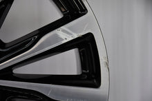 Laden Sie das Bild in den Galerie-Viewer, 1x Alufelge 18 Zoll 7.5&quot; 4x108 52 5ET Glanz Schwarz GJ5C-1007-P2A Ford Kuga