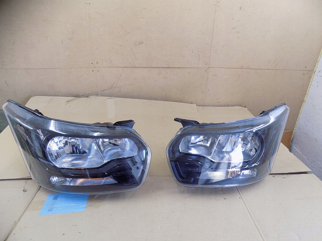 Frontscheinwerfer Ford Transit GK31-13W029-BC Rechts Scheinwerfer Headlight SCH7210082978ja