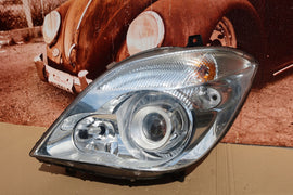 Frontscheinwerfer Mercedes-Benz Sprinter Xenon Ein Stück (Rechts oder Links)