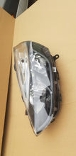 Load image into Gallery viewer, Frontscheinwerfer Renault Clio IV 260601732R Links Scheinwerfer Headlight SCH3341269721iq