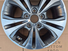 Laden Sie das Bild in den Galerie-Viewer, 1x Alufelge 16 Zoll 6.0" 5x114.3 51ET 529101P650 Kia Venga Rim Wheel FEL4038935502qh