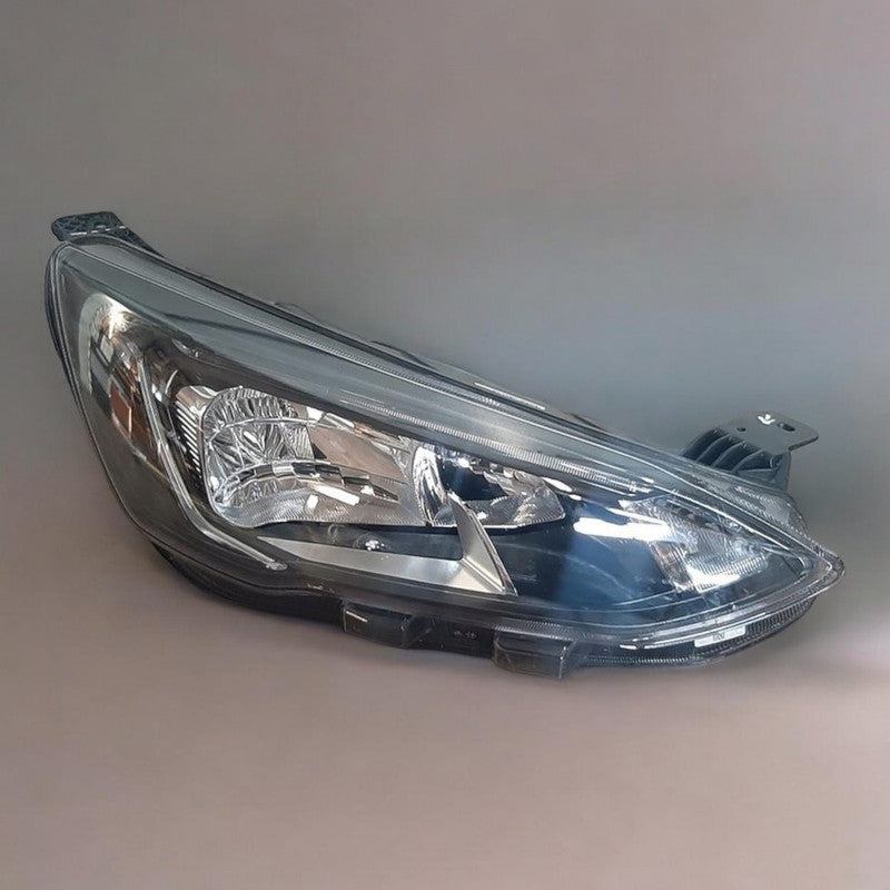 Frontscheinwerfer Ford Focus MX7B-13E014-CD LED Rechts Scheinwerfer Headlight