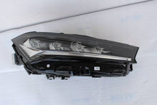 Load image into Gallery viewer, Frontscheinwerfer Skoda Superb 3P1941016 Rechts Scheinwerfer Headlight SCH2417010678qr