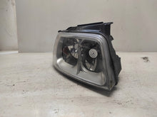 Laden Sie das Bild in den Galerie-Viewer, Frontscheinwerfer Hyundai Matrix 92102-176- Rechts Scheinwerfer Headlight