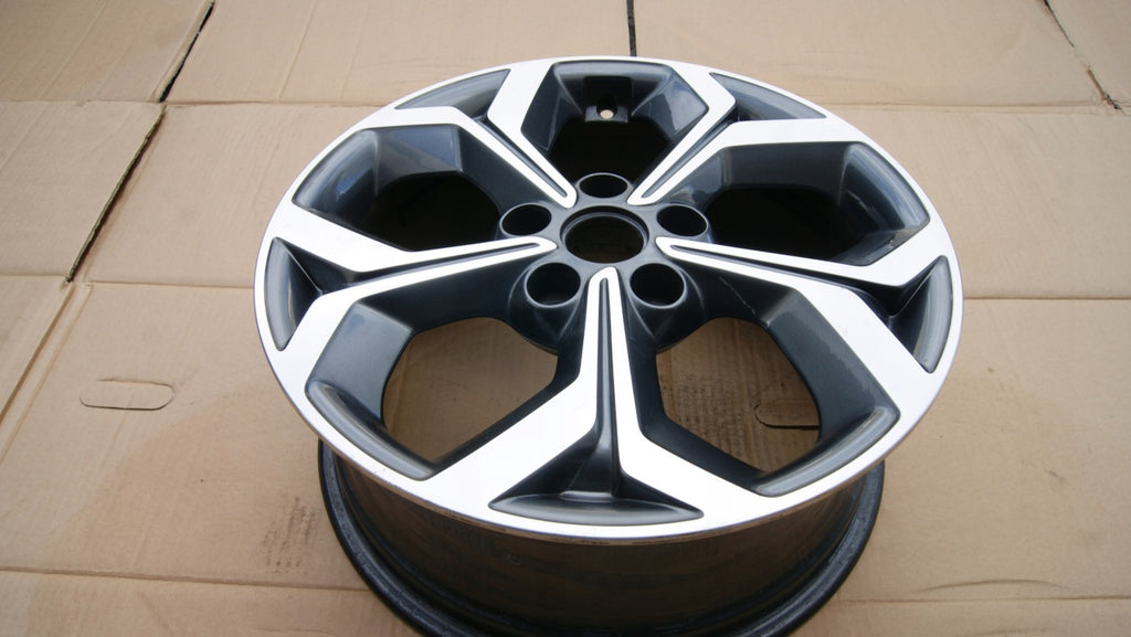1x Alufelge 17 Zoll 7.0" 5x114.3 53ET Glanz Graphit 52910-J7400 Kia Mg Rim Wheel FEL4917244725hz