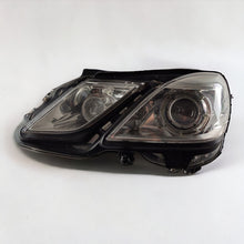 Laden Sie das Bild in den Galerie-Viewer, Frontscheinwerfer Mercedes-Benz W212 A2128201959 Xenon Links Headlight