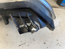 Load image into Gallery viewer, Frontscheinwerfer Toyota Yaris LED Rechts Scheinwerfer Headlight