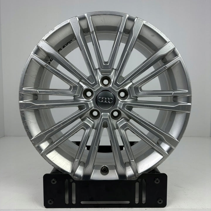 1x Alufelge 18 Zoll 8.0" 5x112 46ET Glanz Silber 8V0601025EA Audi Rim Wheel FEL2080446896cr