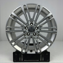 Laden Sie das Bild in den Galerie-Viewer, 1x Alufelge 18 Zoll 8.0" 5x112 46ET Glanz Silber 8V0601025EA Audi Rim Wheel FEL2080446896cr