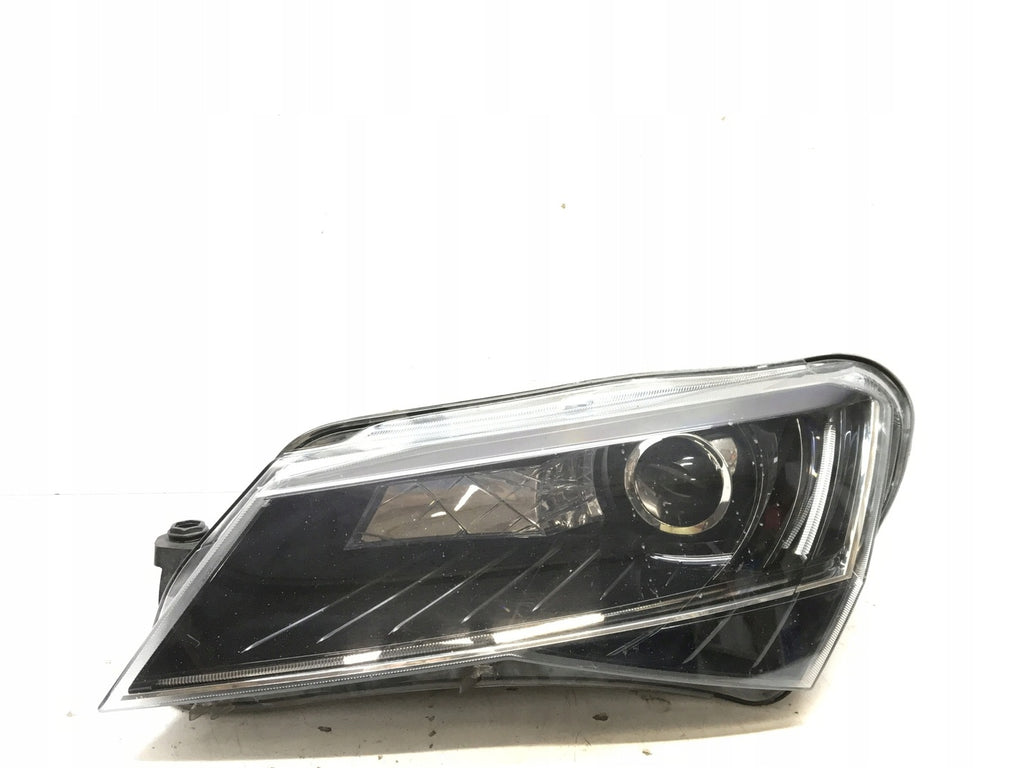 Frontscheinwerfer Skoda Superb III 3V1941015A Xenon Links Scheinwerfer Headlight