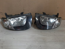 Laden Sie das Bild in den Galerie-Viewer, Frontscheinwerfer Mitsubishi L200 Links Scheinwerfer Headlight
