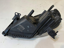 Laden Sie das Bild in den Galerie-Viewer, Frontscheinwerfer Opel Zafira B 13260845 Rechts Scheinwerfer Headlight