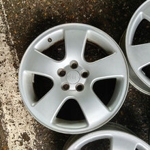Laden Sie das Bild in den Galerie-Viewer, 4x Alufelge 16 Zoll 6.5" 5x100 42ET Glanz Silber Audi Rim Wheel FEL3321086294ha