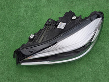 Laden Sie das Bild in den Galerie-Viewer, Frontscheinwerfer BMW 2 F45 8738645-04LL Full LED Ein Stück (Rechts oder Links) SCH3346063702jr