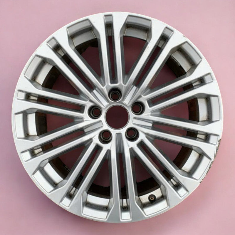 1x Alufelge 18 Zoll 8.0" 5x112 31ET Glanz Silber 8W0601025EE Audi A4 B9