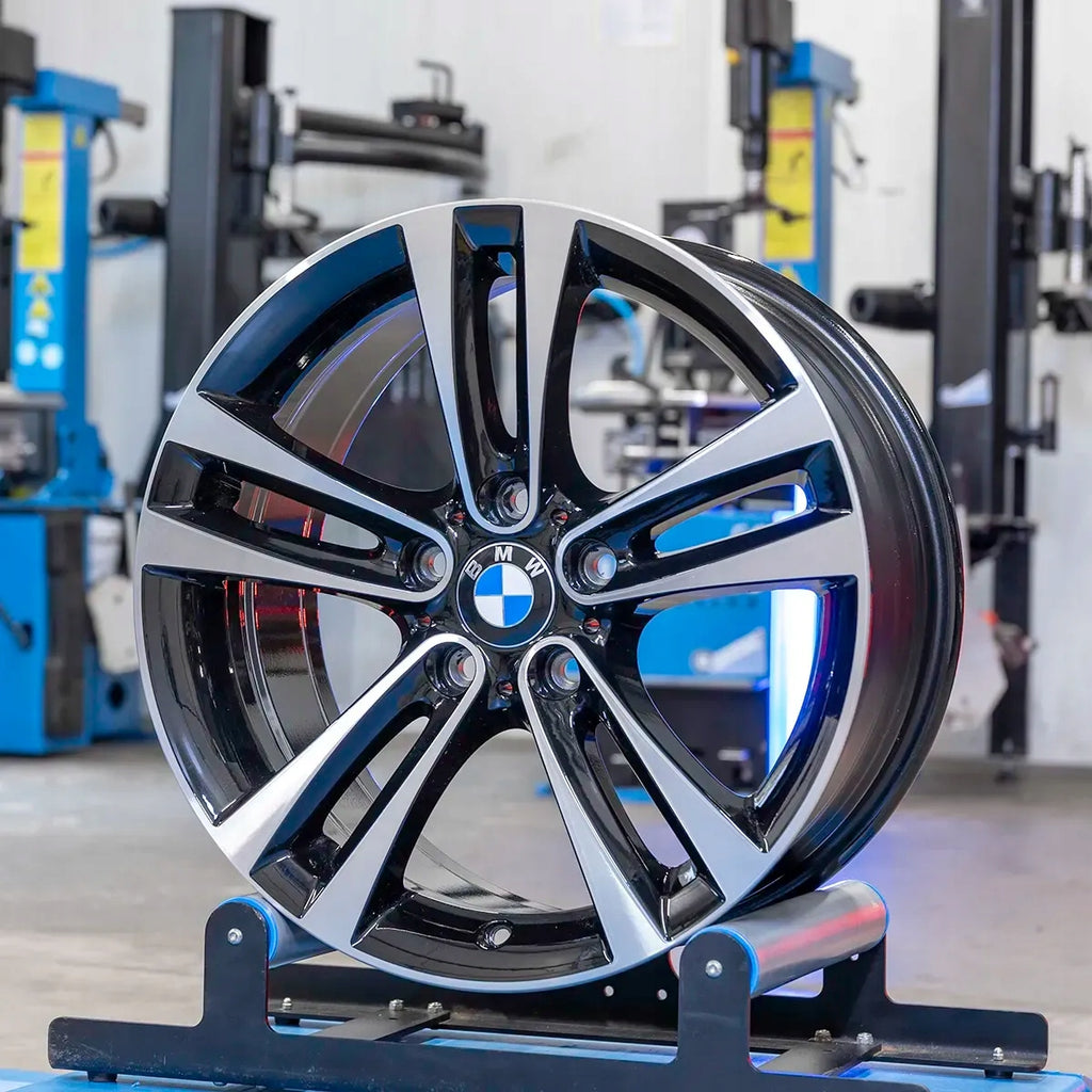 4x Alufelge 18 Zoll 8.0" 5x120 34ET Glanz Silber BMW E46 E91 F30 E90 E92 F31 FEL7075314886kb