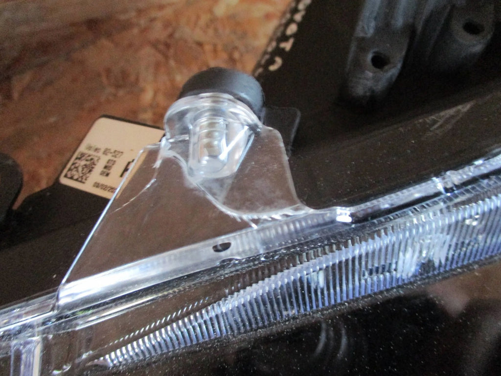 Frontscheinwerfer Toyota Corolla 81150-02X10 full LED Links Headlight