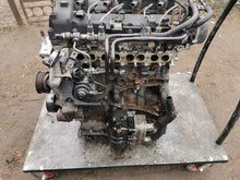 Laden Sie das Bild in den Galerie-Viewer, Motor Hyundai Kia Ix35 Sportage D4HA 2.0 CRDI 2010 Diesel Engine Komplett