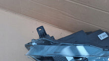 Laden Sie das Bild in den Galerie-Viewer, Frontscheinwerfer Ford Kuga LV4B-13E017-AS LED Links Scheinwerfer Headlight SCH6931254909jv
