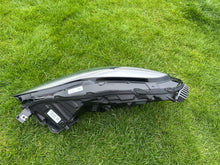 Laden Sie das Bild in den Galerie-Viewer, Frontscheinwerfer Tesla Model 3 1077376-00-C LED Rechts Scheinwerfer Headlight