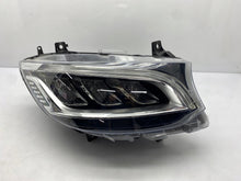 Laden Sie das Bild in den Galerie-Viewer, Frontscheinwerfer Mercedes-Benz Sprinter A9109069100 LED Rechts Headlight SCH3089021881lb