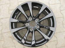 Laden Sie das Bild in den Galerie-Viewer, 1x Alufelge 17 Zoll 8.5" 5x120 47ET Glanz Silber 6796245 BMW F36 F30 F32 F31 F33 FEL8980637317bk