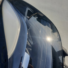 Laden Sie das Bild in den Galerie-Viewer, Frontscheinwerfer Tesla Model Y 1514953-00-C LED Rechts Scheinwerfer Headlight