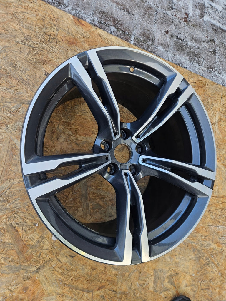 1x Alufelge 19 Zoll 10.5" 5x112 28ET 7857076 BMW 1 Rim Wheel FEL2983284932cn