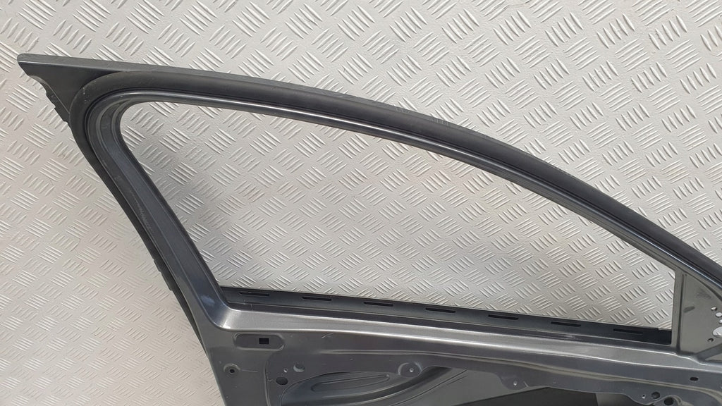 Tür Mercedes-Benz W206 Vorne Links Zum Streichen Door Porta Porte