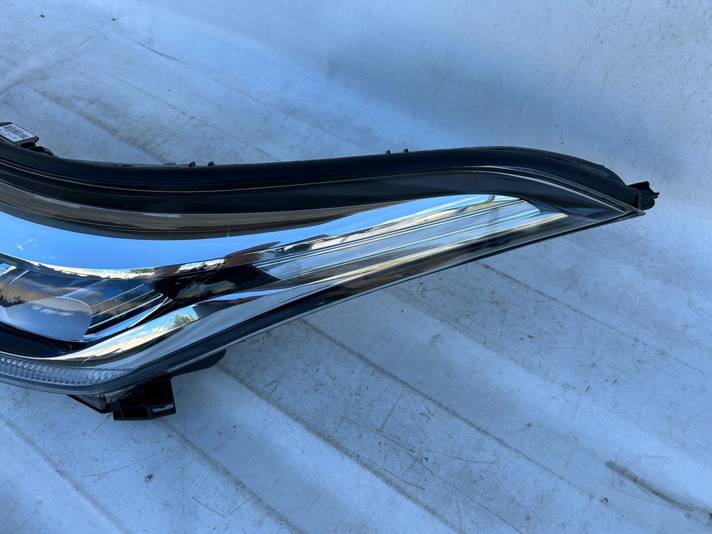 Frontscheinwerfer Toyota Chr 81150-F4180-00 LED Ein Stück (Rechts oder Links)