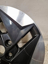 Load image into Gallery viewer, 1x Alufelge 17 Zoll 7.0" 5x114.3 50ET 52910-HF200 Hyundai Kona Rim Wheel FEL1319653352rh