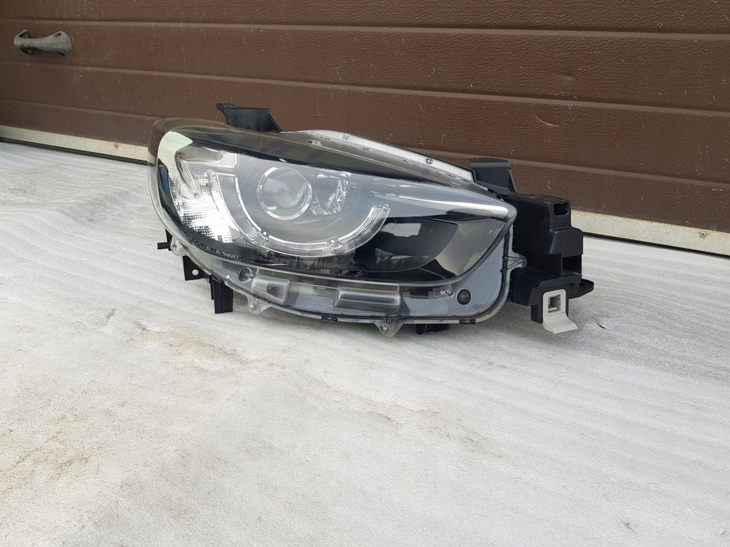 Frontscheinwerfer Mazda Cx5 KD31-51030 KA1F51030D LED Rechts Headlight SCH3100948475qs