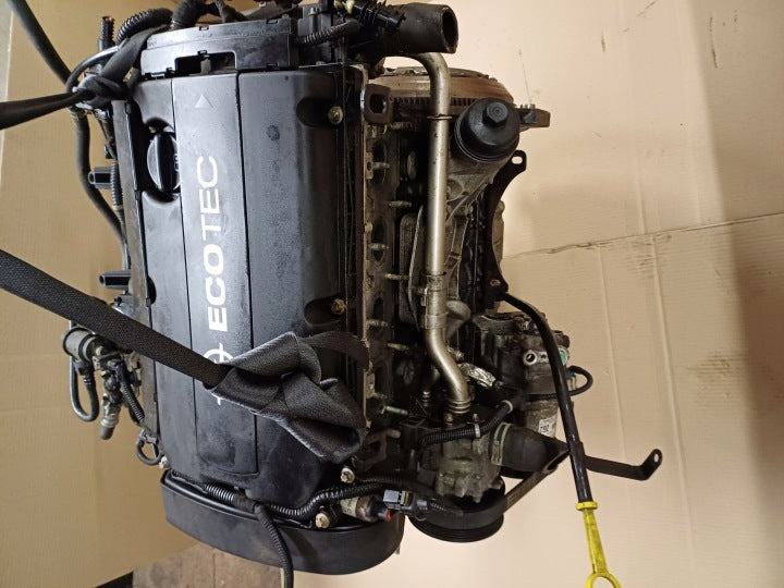 Motor Opel Astra J Z16XER 1.6 85kW Benzin Engine Komplett MOT9488307605fp