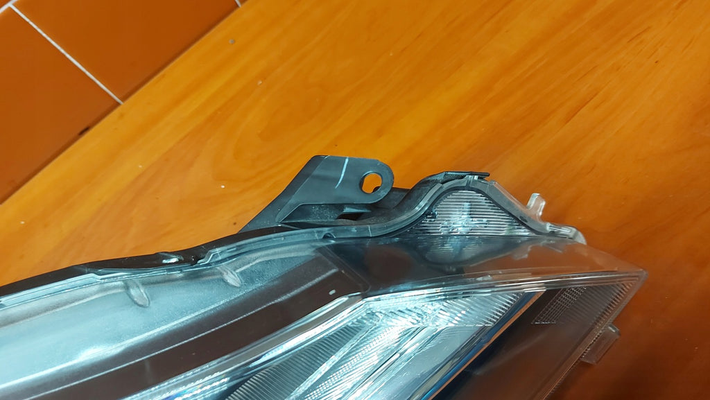 Frontscheinwerfer Toyota Yaris 0D-195 LED Rechts Scheinwerfer Headlight SCH7177498807fa