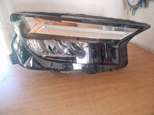 Laden Sie das Bild in den Galerie-Viewer, Frontscheinwerfer Audi E-Tron 89A941034 LED Rechts Scheinwerfer Headlight